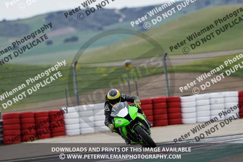 cadwell no limits trackday;cadwell park;cadwell park photographs;cadwell trackday photographs;enduro digital images;event digital images;eventdigitalimages;navarra;no limits trackdays;peter wileman photography;racing digital images;trackday digital images;trackday photos